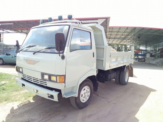 ขายรถ6ล้อดั้มHINO FC117สภาพดีมากๆราคา375000บาท