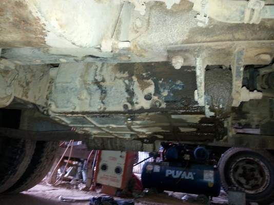 ขายรถ10ล้อ 2เพลาใหญ่ FUSO สโลเกียร์กลาง เครื่อง175แรง สภาพพร้อมใช้งาน เอกสารพร้อมโอน ราคา280,000 สนใจโทร 090-8588220คุณนะ 093-3258446คุณบิว หรือเข้าดูสินค้าอื่นๆได้ที่ www.narong2truck.com หรือ www.truck.in.th/498 หรือเพจFacebook ณรงค์ ซื้อขายรถมือสอง (เว