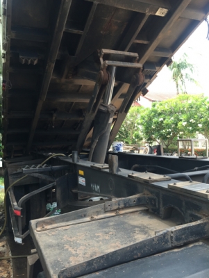 ขาย DECA 360 ปลายปี 55 ( 10 ธันวาคม 55 ) ดั้มสามมิตรแท้ สั่งต่อพิเศษจากสามมิตร กระบอก 20 ตัน ลูกพ่วงยาว 7 เมตร