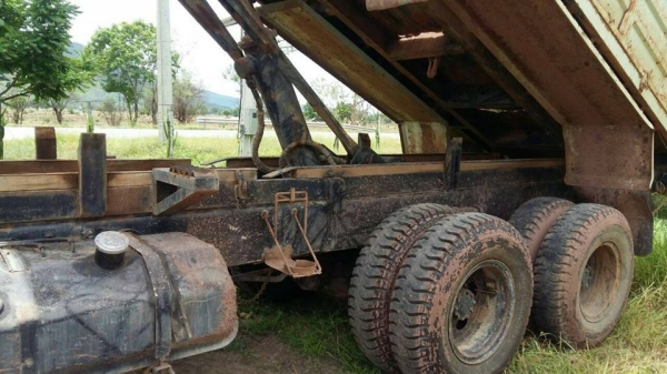 ขายรถพ่วง 320ดั้มแม่ลูก ปี51 ลูก3คานปี47 รถสวยสภาพพร้อมใช้งาน เอกสารพร้อมโอน ราคา2,100,000 สนใจโทร 090-8588220คุณนะ 093-3258446คุณบิว หรือเข้าดูสินค้าอื่นๆได้ที่ www.narong2truck.com หรือ www.truck.in.th/498 หรือเพจFacebook ณรงค์ ซื้อขายรถมือสอง (เว็บไซต์