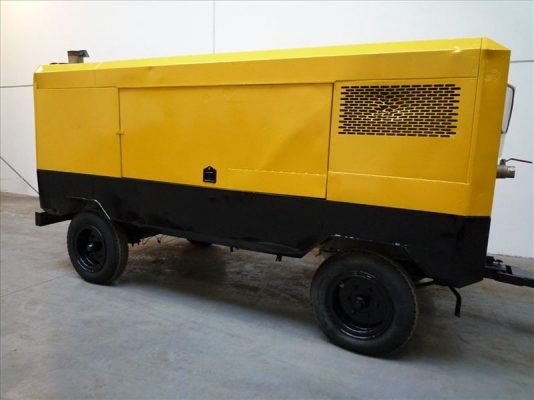 ให้เช่าเครื่องอัดลม Ingersoll land "XHP760"