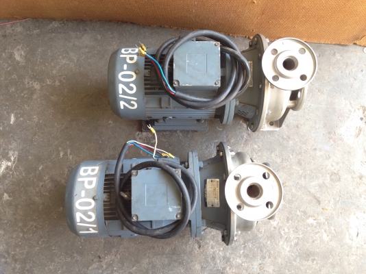 ขายปั้มน้ำหอยโข่งหัวปั้มสแตนเลส Kawamoto made in Japan 5HP. 380V ขนาดเข้า 2นิ้ว ออก 1นิ้ว สภาพสวยมาก วิ่งนิ่มพร้อมใช้งาน มี 2ตัวครับ