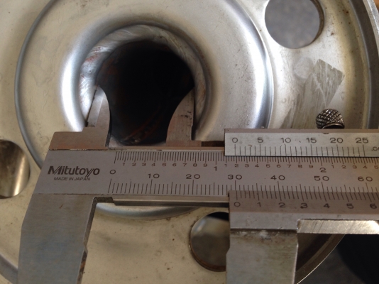 ขายปั้มน้ำหอยโข่งหัวปั้มสแตนเลส Kawamoto made in Japan 5HP. 380V ขนาดเข้า 2นิ้ว ออก 1นิ้ว สภาพสวยมาก วิ่งนิ่มพร้อมใช้งาน มี 2ตัวครับ