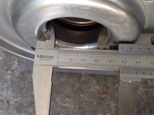 ขายปั้มน้ำหอยโข่งหัวปั้มสแตนเลส Kawamoto made in Japan 5HP. 380V ขนาดเข้า 2นิ้ว ออก 1นิ้ว สภาพสวยมาก วิ่งนิ่มพร้อมใช้งาน มี 2ตัวครับ