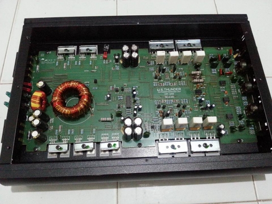 แอมป์ 2 แชลแนล U.S.TUNDER ust 4002