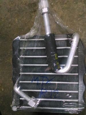 ตู้แอร์ รังผึ้ง คอยเย็น โตโยต้าไมตี้เอ๊ก R12  R134a ต่างจังหวัดส่งได้ TEL0890671028 อยู่ดอนเมือง IDline 0890671028