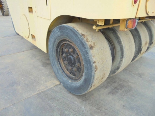 รถบดล้อยาง Watanabe เครื่อง Isuzu ราคาโครตถูก นำเข้าจากญี่ปุ่น ถึงไทยแล้วครับ