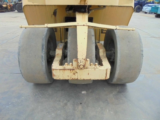 รถบดล้อยาง Watanabe เครื่อง Isuzu ราคาโครตถูก นำเข้าจากญี่ปุ่น ถึงไทยแล้วครับ