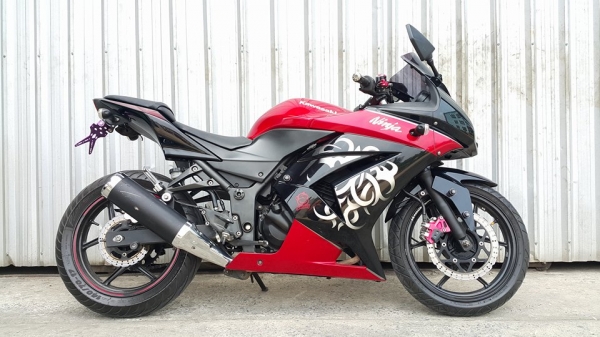 Ninja250 2010 วิ่งน้อย เครื่องดี ไม่มีล้มไม่มีชน สวยใส ต่อรองได้จ้า