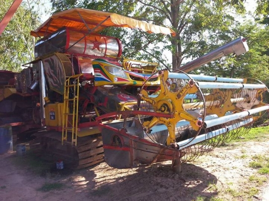 ขายรถเกี่ยวข้าว เกษตรพัฒนา ไอ้หนุ่มไวไฟ ปี53 รถสวย เครื่องJO8Cเทอร์โบ 260แรง สภาพพร้อมใช้งาน สนใจโทร 090-8588220คุณนะ 093-3258446คุณบิว หรือเข้าดูสินค้าอื่นๆได้ที่ www.narong2truck.com หรือ www.truck.in.th/498 หรือเพจFacebook ณรงค์ ซื้อขายรถมือสอง (เว็บไซ