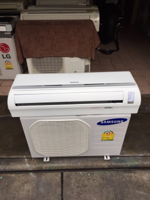 **** ขายแอร์ SAMSUNG 12500 BTU สภาพสวย ****