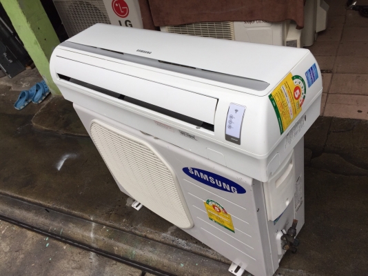 **** ขายแอร์ SAMSUNG 12500 BTU สภาพสวย ****