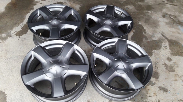 ขายล้อแม็กd-max 17" สีรมดำ สนใจติดต่อ ตาเล็ก ล้อและยางครับ 081-3747940 ขายล้อแม็กd-max 17" สีรมดำ สนใจติดต่อ ตาเล็ก ล้อและยางครับ 081-3747940