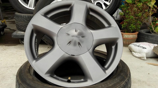 ขายล้อแม็กd-max 17" สีรมดำ สนใจติดต่อ ตาเล็ก ล้อและยางครับ 081-3747940 ขายล้อแม็กd-max 17" สีรมดำ สนใจติดต่อ ตาเล็ก ล้อและยางครับ 081-3747940