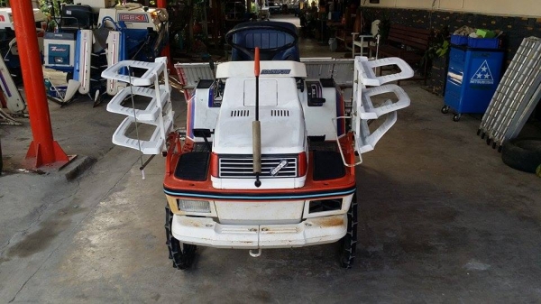 รถปลูกข้าวนั่งขับ KUBOTA รุ่น S1-500R เก่าญี่ปุ่น พร้อมกล่องหยอดปุ๋ยด้านท้าย