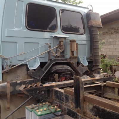 ขายร็อกกี้ดั้ม2เพลา เครื่อง260แรง มีระบบลากพ่วง รถสวยสภาพดีมาก เอกสารเล่มทะเบียนพร้อมโอน ราคา880,000 สนใจโทร 090-8588220คุณนะ 093-3258446คุณบิว หรือเข้าดูสินค้าอื่นๆได้ที่ www.narong2truck.com หรือ www.truck.in.th/498 หรือเพจFacebook ณรงค์ ซื้อขายรถมือสอง