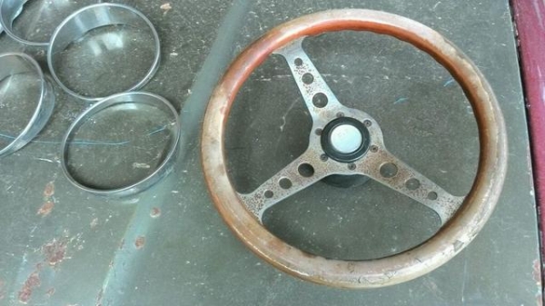 พวงมาลัยไม้ ตามสภาพ 14นิ้ว คอโตโยต้า