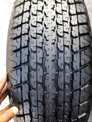 ยาง bridge stone 255/65/17 ปี 16 ชุดล่ะ 16,500