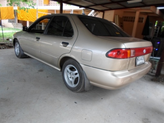 Nissan Sunny ปี 97