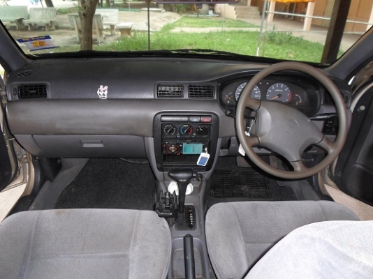 Nissan Sunny ปี 97