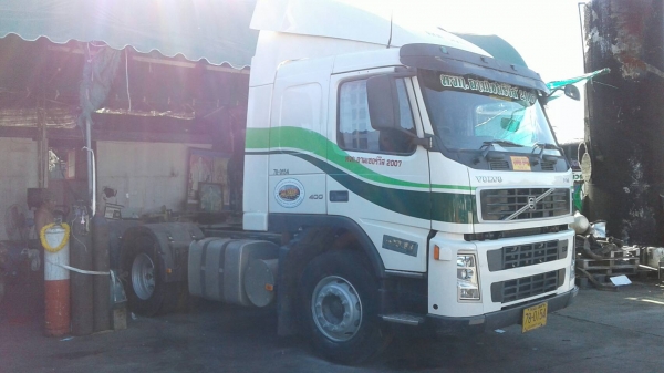 ต้องการขายรถวอร์โว่400เพลาเดียวแหบเครื่องดีคัชซีสวยรถวิ่งน้อยสภาพพร้อมใช้สนใจติดต่อด่วน