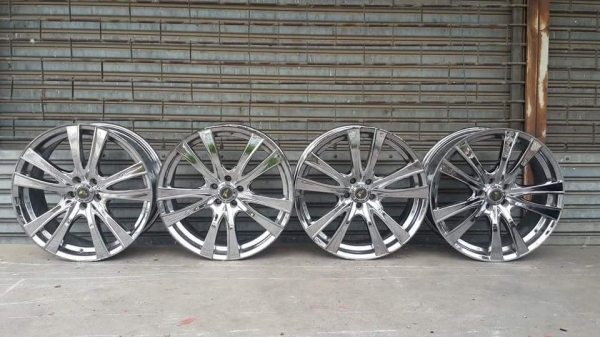 Versus(Fm015) ขอบ 18 5รู100 กว้าง 8 ออฟ 45 Versus(Fm015) ขอบ 18 5รู100 กว้าง 8 ออฟ 45