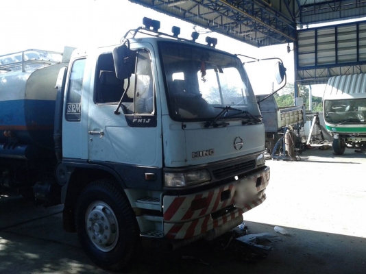 รถฮีโน่ 10 ล้อ บรรทุกน้ำมัน FM1J 210 แรงม้า. ปี 42.   สนใจติดต่อ  081 - 6079515