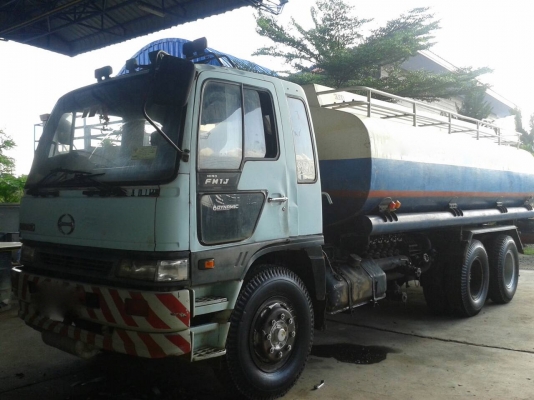 รถฮีโน่ 10 ล้อ บรรทุกน้ำมัน FM1J 210 แรงม้า. ปี 42.   สนใจติดต่อ  081 - 6079515