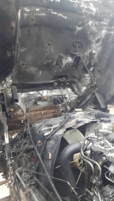 รถฮีโน่ 10 ล้อ บรรทุกน้ำมัน FM1J 210 แรงม้า. ปี 42.   สนใจติดต่อ  081 - 6079515