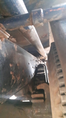 รถฮีโน่ 10 ล้อ บรรทุกน้ำมัน FM1J 210 แรงม้า. ปี 42.   สนใจติดต่อ  081 - 6079515