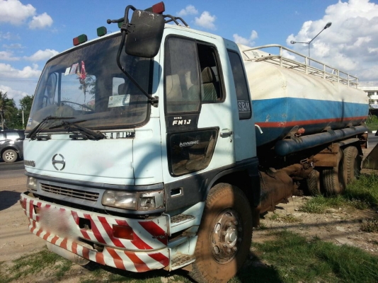 รถฮีโน่ 10 ล้อ บรรทุกน้ำมัน FM1J 210 แรงม้า. ปี 42.   สนใจติดต่อ  081 - 6079515