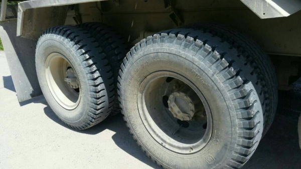 รถอีซุซุ 10 ล้อดั้ม FXZ 270 แรงม้า ปี 49.    สนใจติดต่อ  081 - 6079515