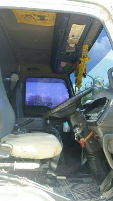 รถอีซุซุ 10 ล้อดั้ม FXZ 270 แรงม้า ปี 49.    สนใจติดต่อ  081 - 6079515