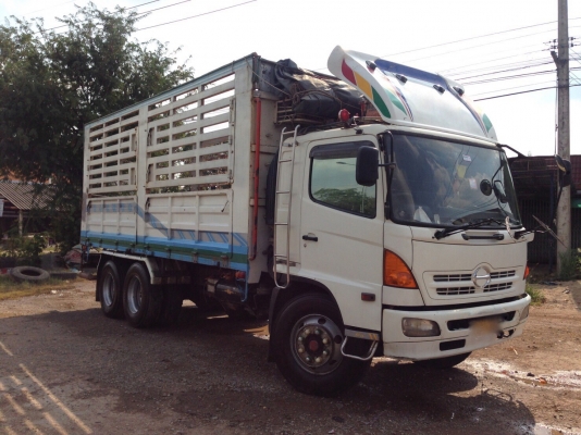 รถฮีโน่ 10 ล้อ รั้ว ( ไม่ดั้ม ) FL1J 260 แรงม้า. ปี 51.    สนใจติดต่อ  081 - 6079515