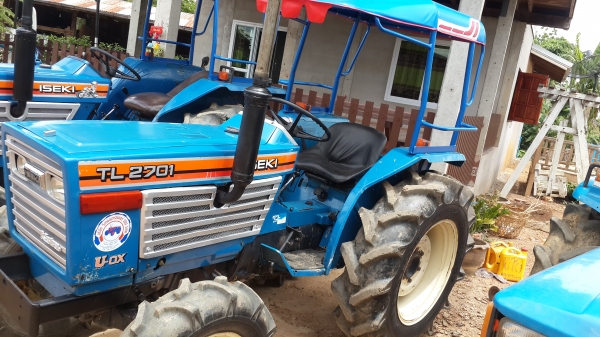 อิเซกิ TL2701 4WD เพาเวอร์ + ผาน5