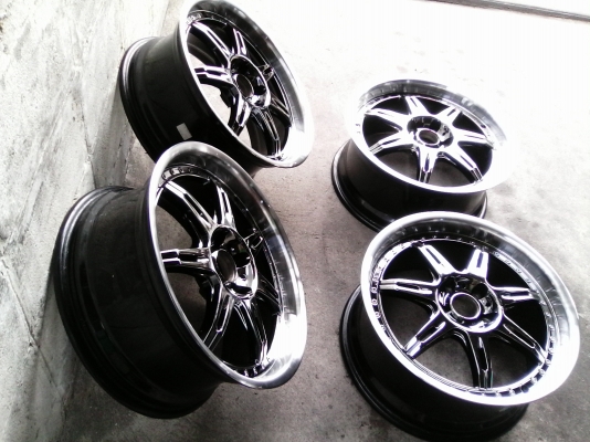 ขอบ18นิ้ว5รู114 สวยๆ 4 ล้อ ราคา 8500 บาท ขอบ18นิ้ว5รู114 สวยๆ 4 ล้อ ราคา 8500 บาท