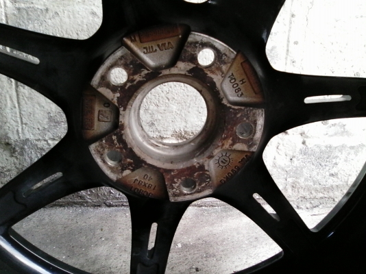 ขอบ18นิ้ว5รู114 สวยๆ 4 ล้อ ราคา 8500 บาท ขอบ18นิ้ว5รู114 สวยๆ 4 ล้อ ราคา 8500 บาท