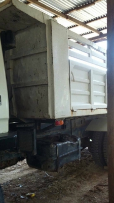 ขายราคา 855,000บ สิบล้อ มิตซู FUSO FN527 ไอ้หลง TF220โบว์ ช่วงล่างเบรคเกียร์ใหญ่10สปีส สภาพดีสวยบางเดิมพร้อมใช้ ทะเบียนพร้อมโอน