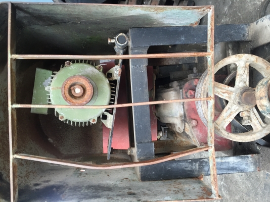 เครื่องโม่ปูน