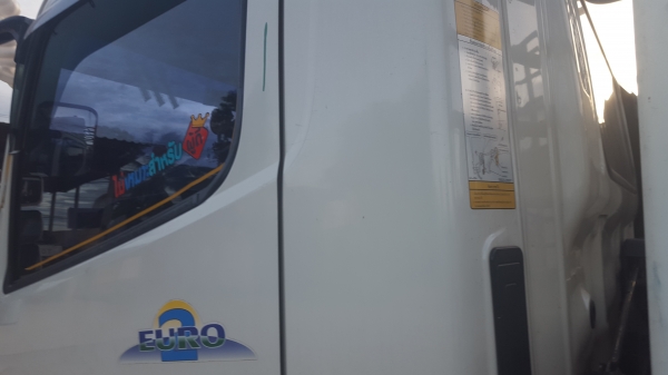 ขายเมก้า175รถเดิมๆ มือเดียวป้ายแดง สวยเดิมจัดยาว4.30 เครื่องดี คัทซีสวย ภายในสวย