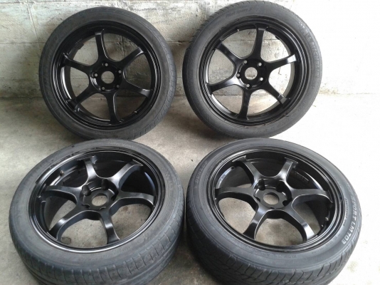 ขอบ17นิ้ว5รู114 พร้อมยาง สวยๆ 4 ล้อ ราคา 7200 บาท