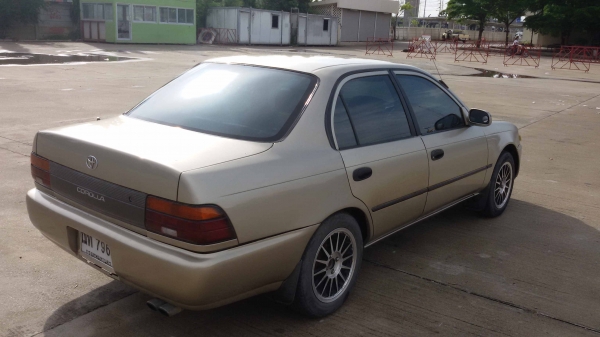 Toyota 3 ห่วง เครื่อง1300 ครื่อง ช่วงล่างดีมาก เพาเวอร์ เกียรธรรมดา แอร์เย็น ทรงสวย เดิมๆ แก๊สลงเล่ม ภาษี 25 ธ ค 59