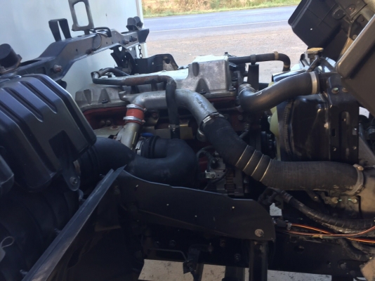 ขายMega145แรงยูโร3จดปี52ตู้แห้ง3บานยาว5.70เมตร ขายMega145แรงยูโร3จดปี52ตู้แห้ง3บานยาว5.70เมตร