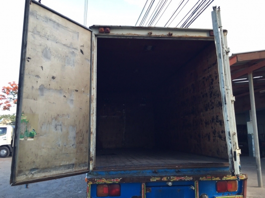 ขายMega145แรงยูโร3จดปี52ตู้แห้ง3บานยาว5.70เมตร ขายMega145แรงยูโร3จดปี52ตู้แห้ง3บานยาว5.70เมตร