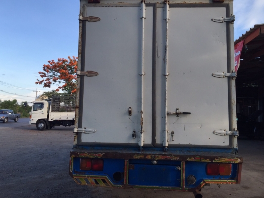 ขายMega145แรงยูโร3จดปี52ตู้แห้ง3บานยาว5.70เมตร ขายMega145แรงยูโร3จดปี52ตู้แห้ง3บานยาว5.70เมตร