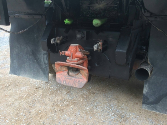 ขาย hino mega  320 ปี 48กะบะสามมิตร  รถสวยหัวขัดเอาไม่ได้เก็บรถ พร้อมใช้งาน ยางเต็มสวยจัดครับ ขายทั้งสด-ผ่อนทำสีแค่กะบะครับ ราคาต่อลองได้ครับ