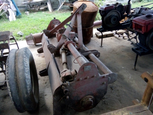 รถไถคูโบต้า M5000อุปกรณ์3อย่าง ดัน ผาน โล  ทำงานทุกวันเล่มพร้อม