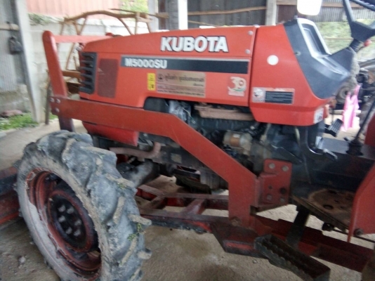 รถไถคูโบต้า M5000อุปกรณ์3อย่าง ดัน ผาน โล  ทำงานทุกวันเล่มพร้อม