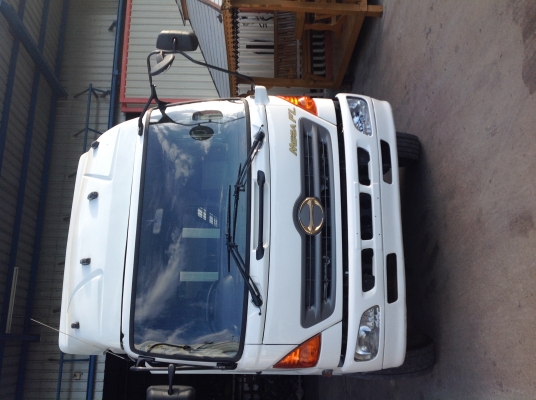 10 ล้อ MAGA พื้นเรียบยาว 7.50 10 ล้อ MAGA พื้นเรียบยาว 7.50