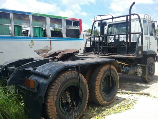 ขาย 550,000 MITSUBICHI หัวลาก Fuso2 เพลา เครื่อง 6D16turbo -220 แรง หัวบาง ยางดี คัสชี รถสวยพร้อมใช้เอกสาร  เล่มพร้อมโอน
